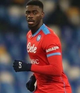 Tuanzebe Axel